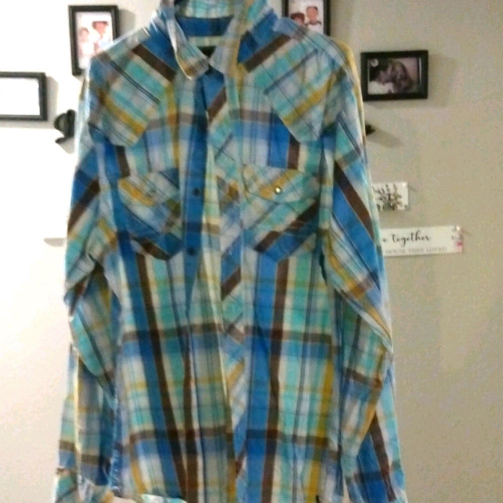 Surplus button up